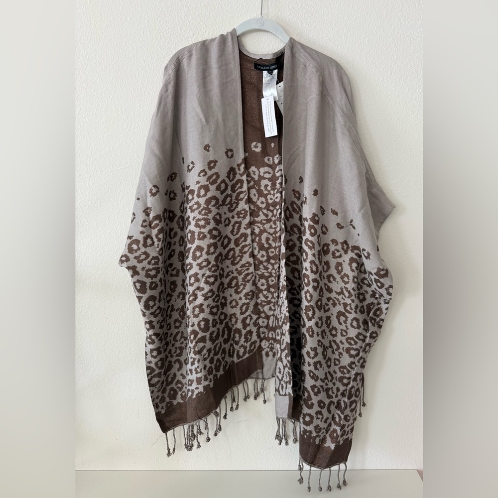 🆕 Colleen Lopez animal-print Reversible Ruana with Fringe hem *NWT* $48 HSN
